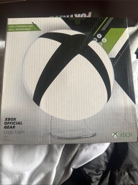 Xbox Official Gear White & Black Logo Light - Kids Toy Night Lamp